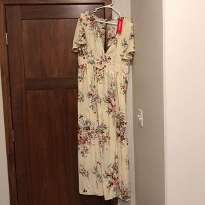 NWT ROSEGAL Cream Floral Maxi Dress